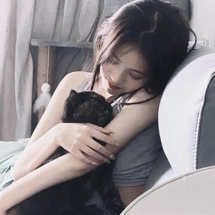 自古多情空余恨人生若只如初见